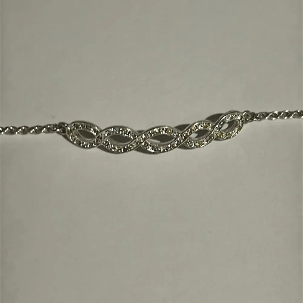Women’s vintage dainty silver crystal infinity bracelet one size 7‎ inches